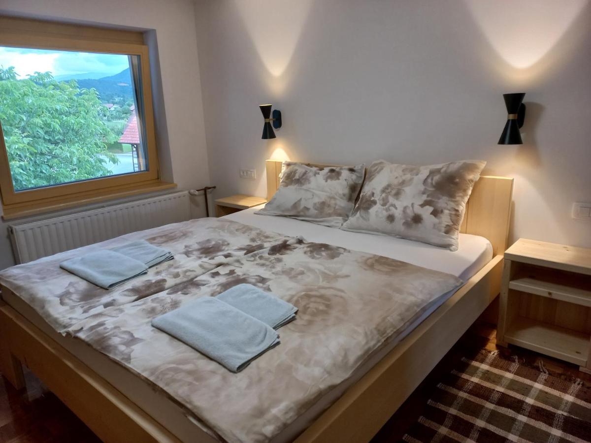 Sobe Levc Bed & Breakfast มอเซียร์เย ภายนอก รูปภาพ